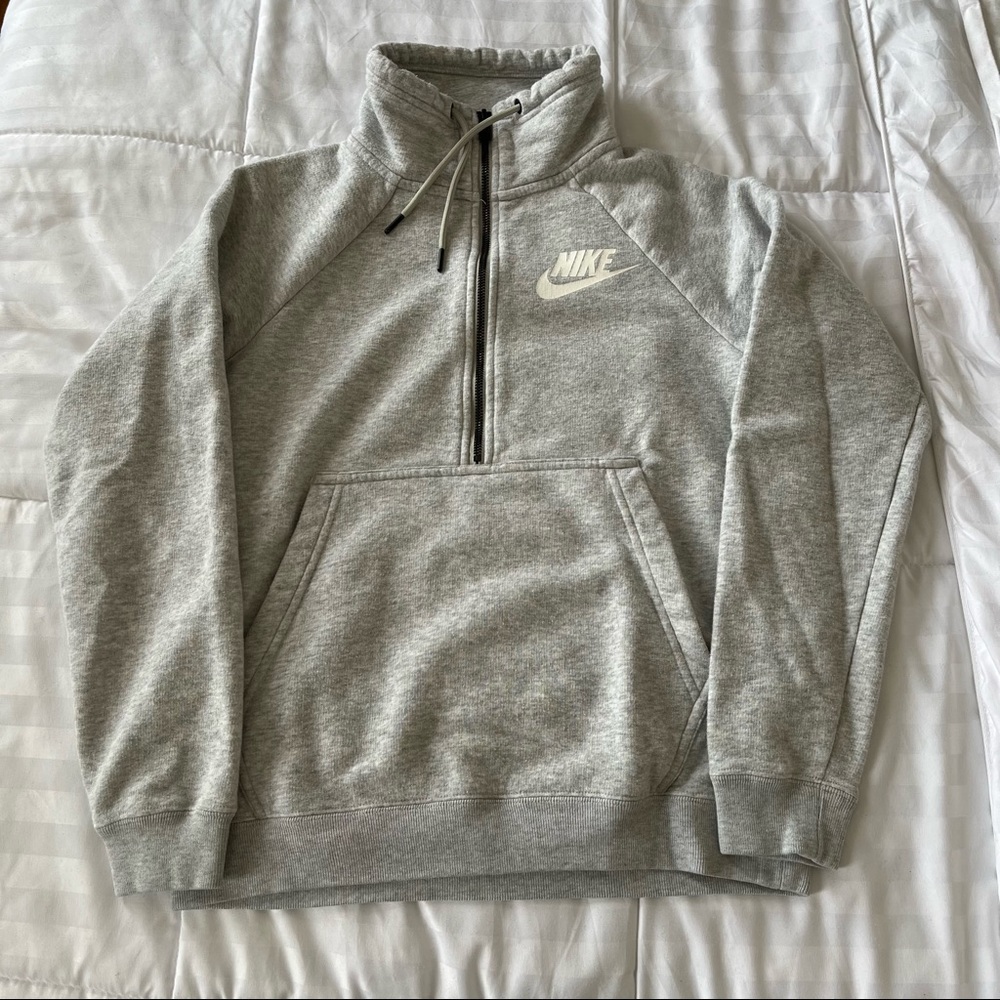 Nike Sweatshirt